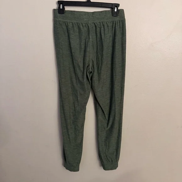 Women's Skechers Go Walk lightweight soft brushed joggers olive green pockets - Picture 9 of 13